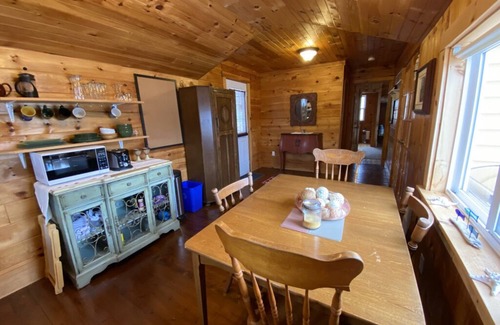 Trinity Casa | One bedroom two bath beach house over looking the ocean.