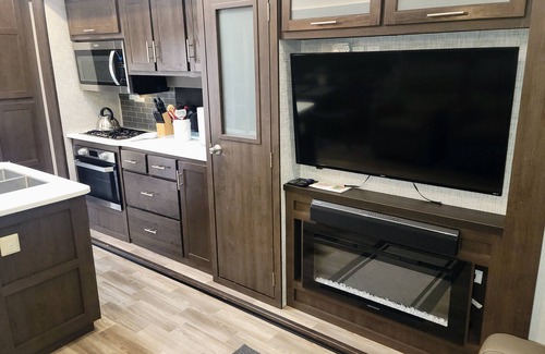 Apopka Casa | One bedroom with loft near Disney