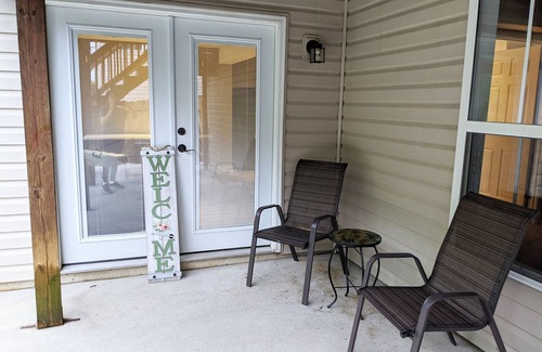Conestee Casa | One BR Basement Apartment W/Fully Equipped Kitchen