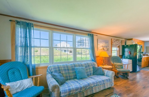 Sagamore Beach Cabaña | One floor living with Central AC on Sagamore Beach!