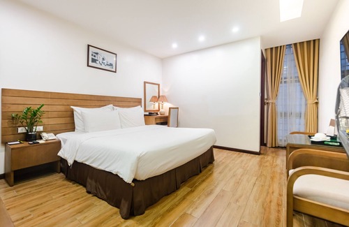 Dich Vong Hotel | One Hotel