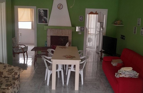 Torre Castiglione Casa | One hundred meters from the sea