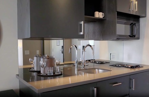 Financial District Apartamento | One King West Hotel & Residence