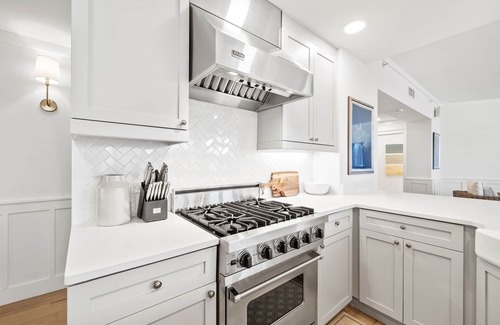 WaterSound Beach Condominio | One Level Condo with Wrap Around Porch! Community Amenities! 30A Beaches!