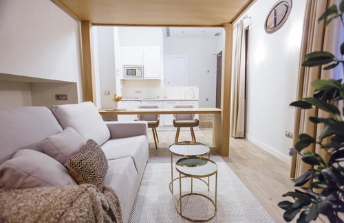 San Bartolome Complejo | One&Lux Byron Suites