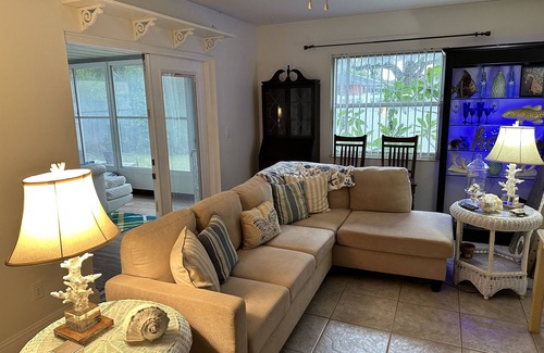 Largo Casa | One mile from the Indian Rocks Beach