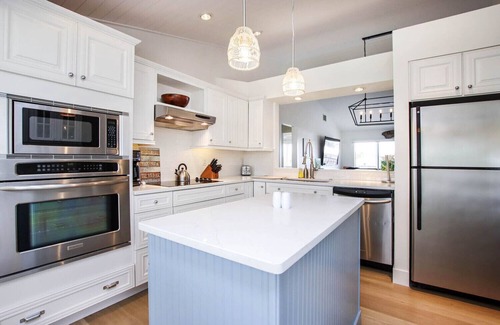 Shell Harbor Casa | One More Day Home - Pool, boat dock and much more