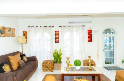 Ocho Rios Apartamento | One more night