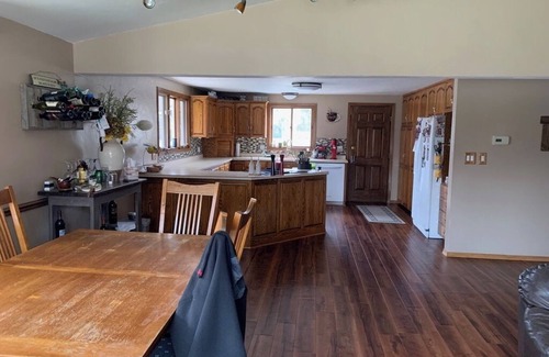 Green Bay Casa | One night rentals available for draft! With in walking distance to the NFLDraft