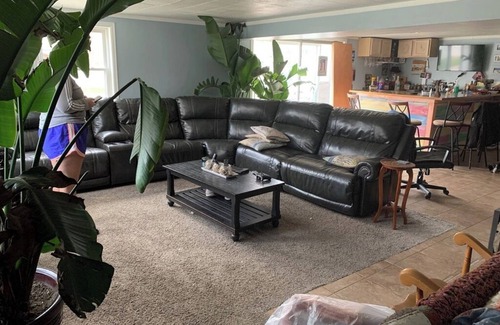 Green Bay Casa | One night rentals available for draft! With in walking distance to the NFLDraft