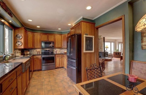 Rib Mountain Casa | One-of-a-kind contemporary ski lodge in the heart of Rib Mountain State Park