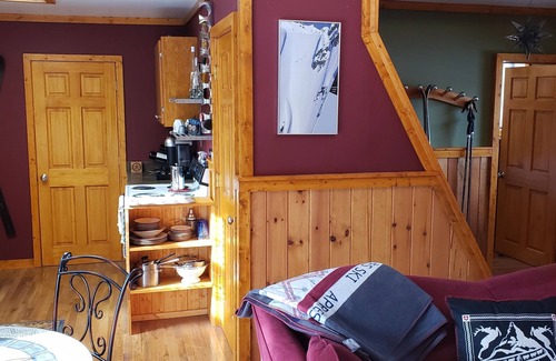 Jones Mills Cabina | Una cabaña rústica hermosa, privada y hermosa en Laurel Highlands