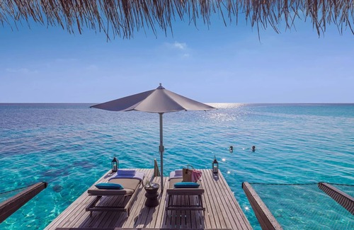 Reethi Rah Hotel | One&Only Reethi Rah, Water Villa King Bed, Private Beach, Balcony w/ Sea View!