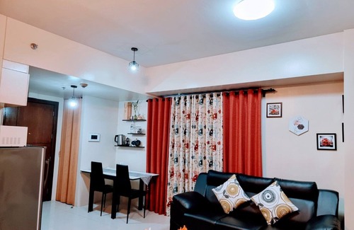 Pasay Apartamento | One Palm Tree Villas - Unit 3i and 3j