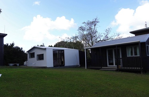 Tawharanui Casa | One Pigeon Takatu, Tāwharanui Peninsula
