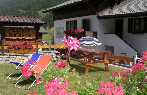 Santa Caterina Valfurva Chalet De Esquí | ONE-ROOM APARTMENT ROMANTIC CHALET RELAXATION AND SPA