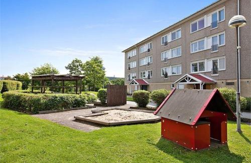Goteborg Municipality Casa | One Room with 3 single beds