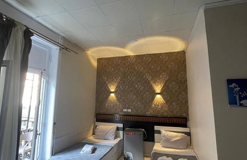 Downtown Cairo Hotel | One Season Hostel