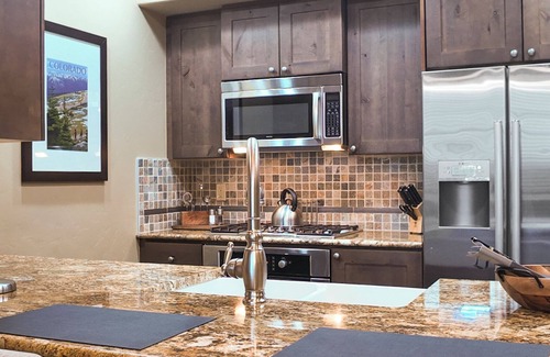 Boulder Ridge Apartamento | Luxe Resort Studio with AC and Concierge Services