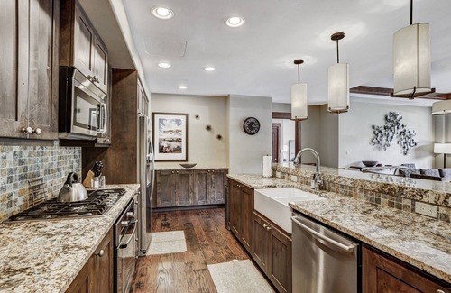 Peak 8 Casa | One Ski Hill Place S8421