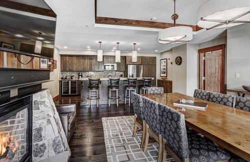 Peak 8 Casa | One Ski Hill Place S8421