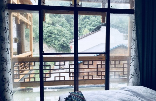 Wulingyuan Casa | one step to heaven inn