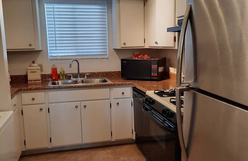 Yuma Casa | One story fully furnished townhouse