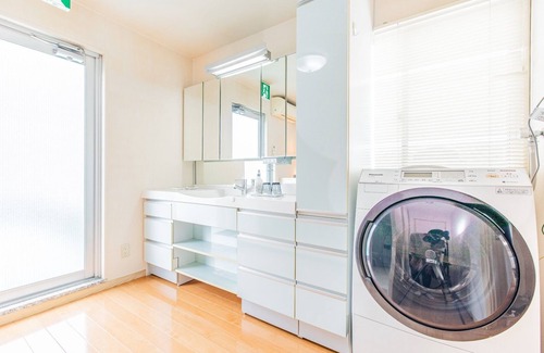 Ryuga Onsen Apartamento | One whole floor of the building 55m Family room / Kochi Kōchi
