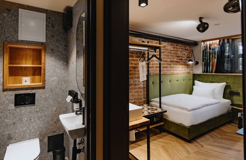 Ljubljana Hotel | One66 Hotel