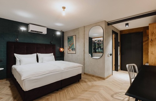 Ljubljana Hotel | One66 Hotel