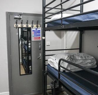 Kennington Hostal | Onefam Waterloo 18-36 years old