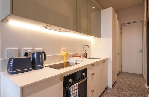 Sea Point Hotel | ONEHUNDRED on M - Fluent Serviced Apartments