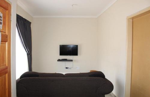 Maseru Casa | ONESI Guest House