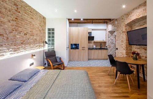 Lviv City Center Apartamento | OnLviv Apartments Rynok Square 18 Four