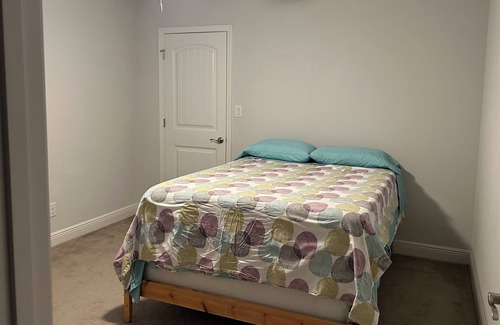 Northwest Pensacola Casa | Only Great Vibes & Peace Room