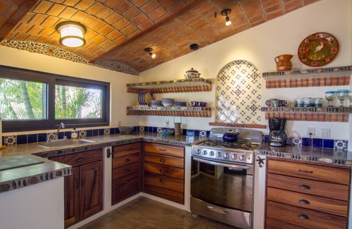 Chacala Casa | ONLY HOUSE ON THE SAND /SLEEPS 9 @ $ 51.00 a night per person