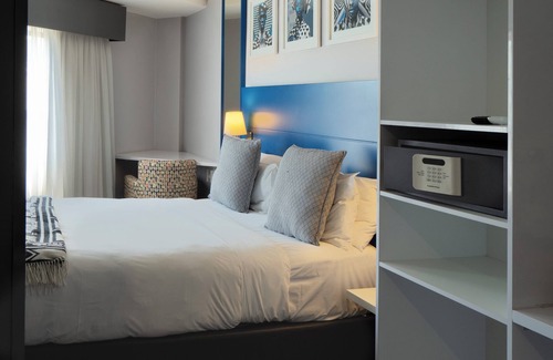 Sandown Hotel | ONOMO Hotel Johannesburg Sandton