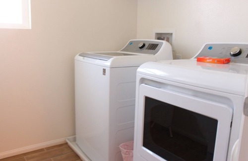 Ontario Casa | Ontario Airport*vacation rentals /Cozy APT2/说中文