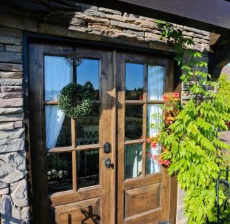 Templeton Apartamento | ONX WINES - Briarwood Apartment