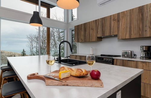 Les Eboulements Chalet De Esquí | Onyx 150 - Scenic Rivew Views & Spa