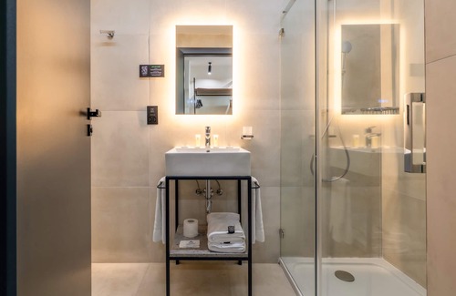 Paceville Hotel | Onyx Hotel