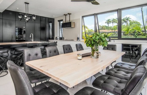 Weston Villa | Onyx Villa - Stunning Beachfront Contemporary 5-bedroom villa on the West Coast of Barbados