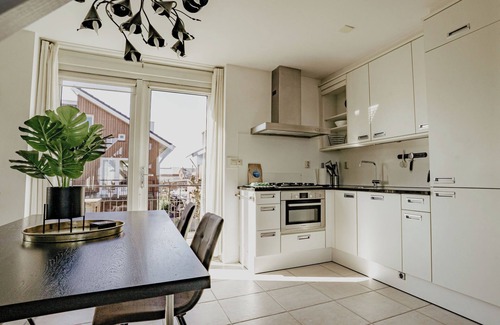 Municipality of Uitgeest Apartamento | Oostergeest 2 by Interhome