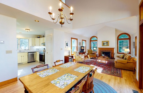 Port Clyde Casa | Open and spacious riverfront retreat, dog-friendly