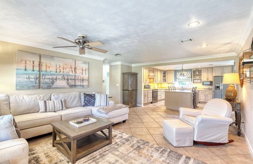 Ormond Beach Plaza Casa | OPEN Ormond Beach access-A1A project has not blocked our street access to ocean!