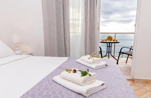 Utjeha Cama Y Desayuno | Open Sky Apartments