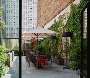Historic Centre Hotel | Opera35 Boutique Hotel