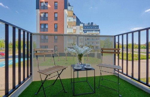 Fabryczna Apartamento | Opoczynska Apartment by Renters