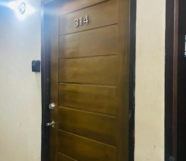 Cagayan de Oro Apartamento | Oppastudio2 familia apartment near SM Uptown Cagayan de oro