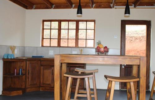 Hartbeespoort Casa | Oppiberg Cottage with River View